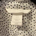 Thumbnail for Chemise H et M à pois – Chic et facile à porter