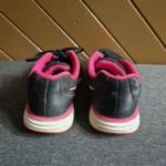 Thumbnail for Nike trainers, size 6