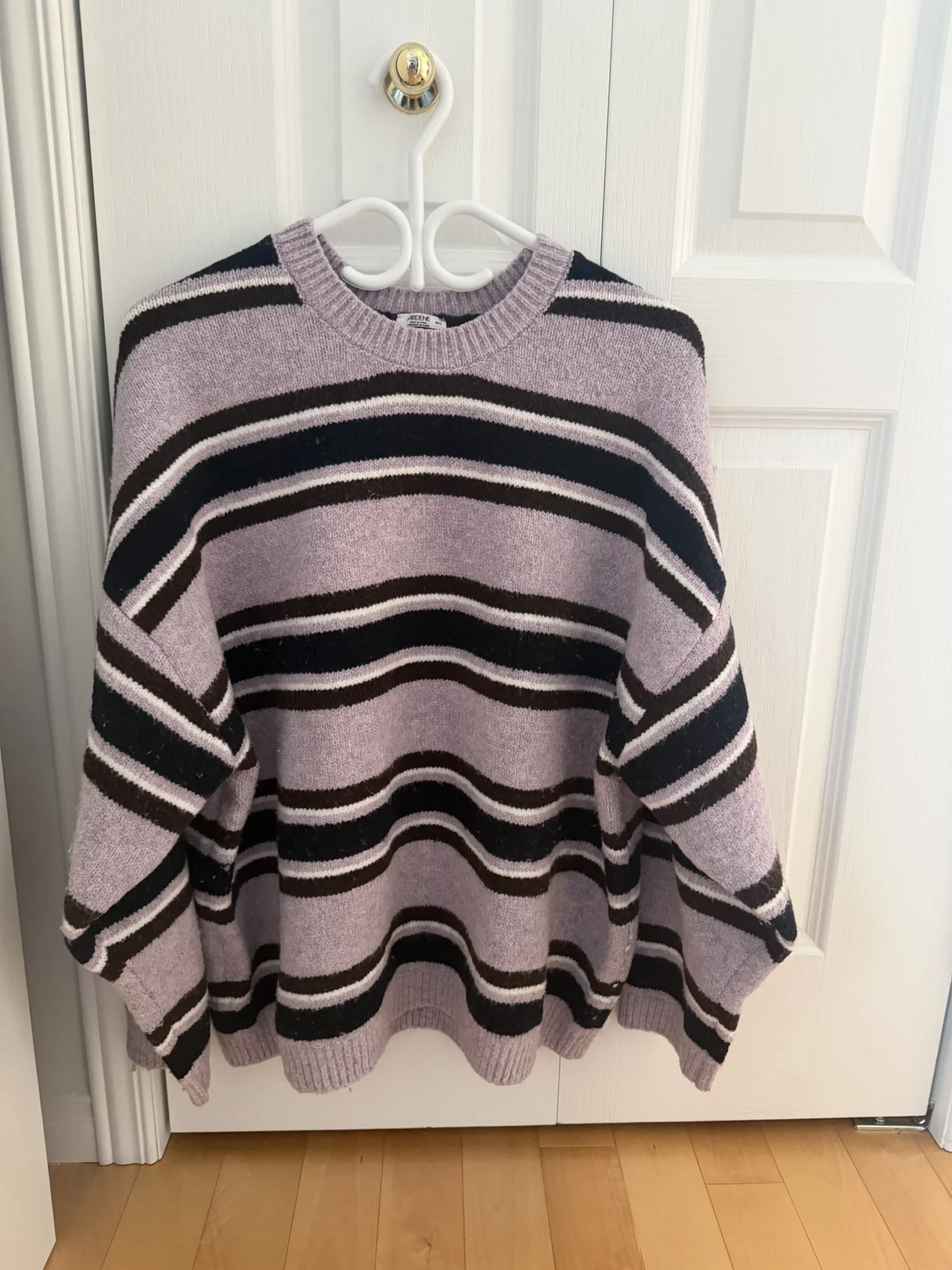 Featured image for Laine medium femme comme neuve