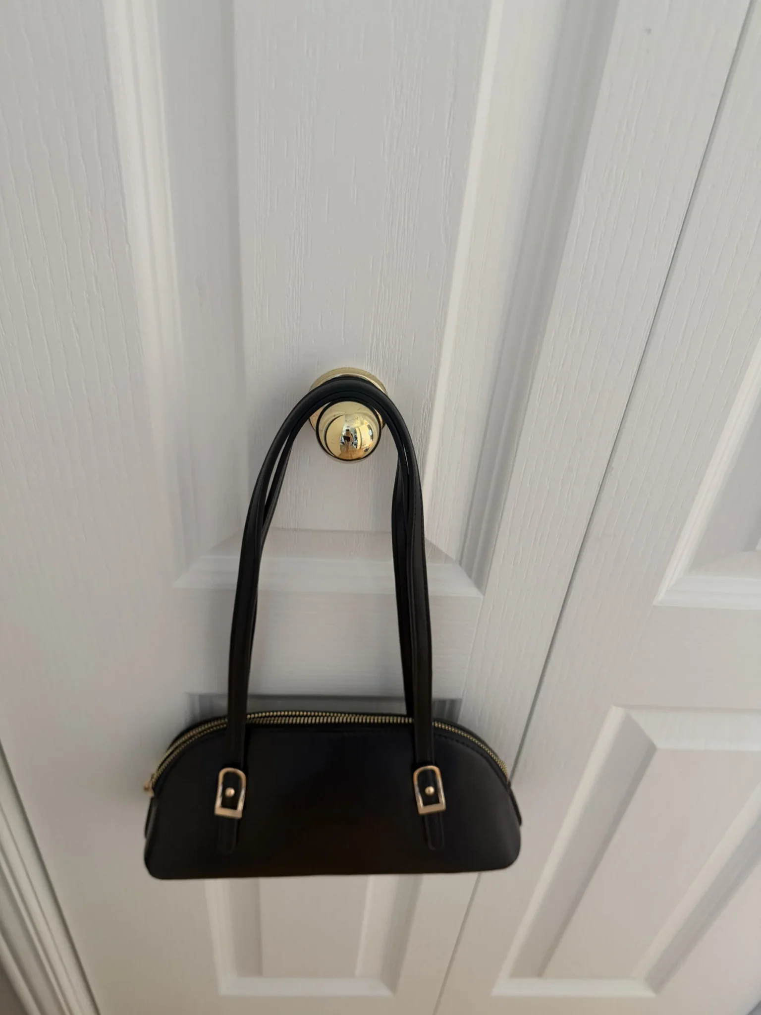 Image for Brand-new black handbag
