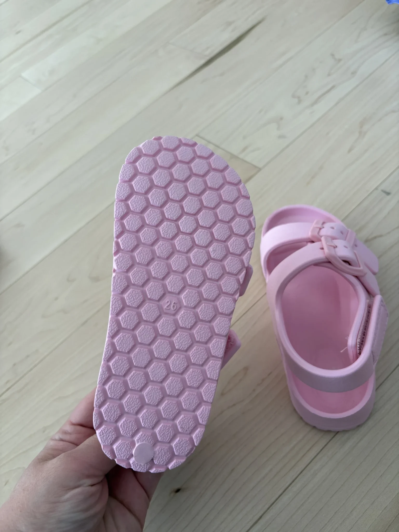 Image for Brand-new pink H&M sandals