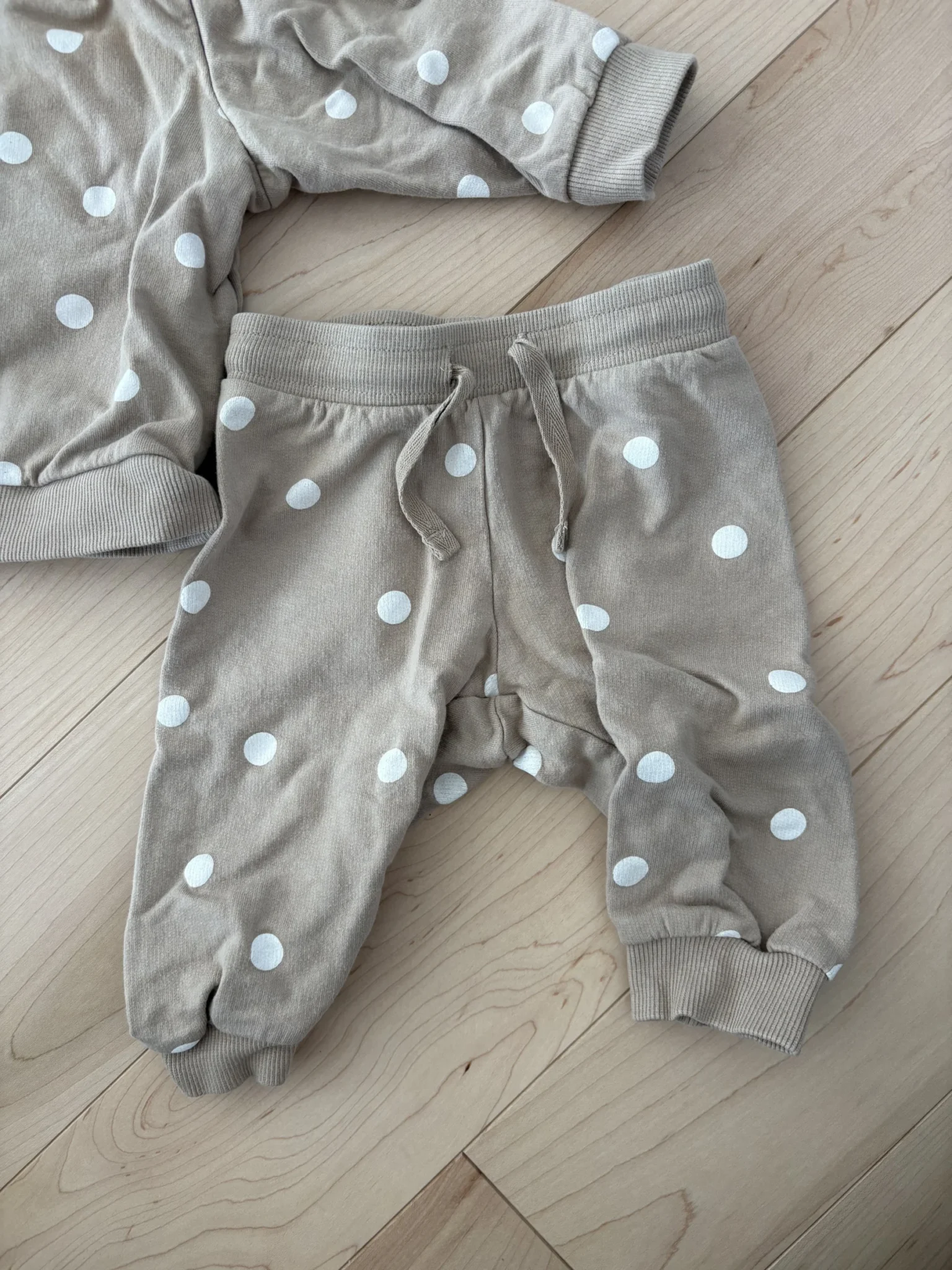 Image for Polka-dot fleece set