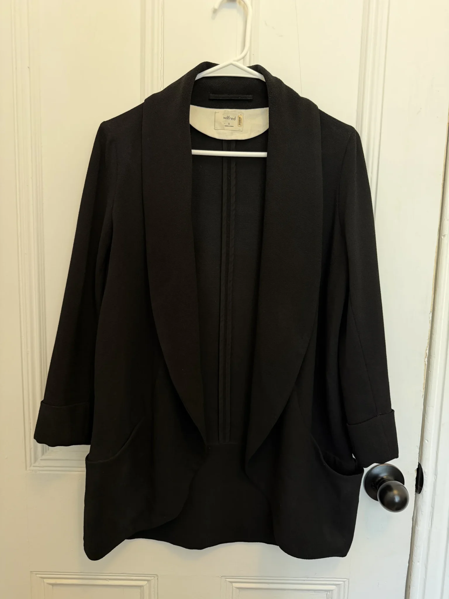 Featured image for Aritzia – Black 3/4-sleeve jacket – Size 6