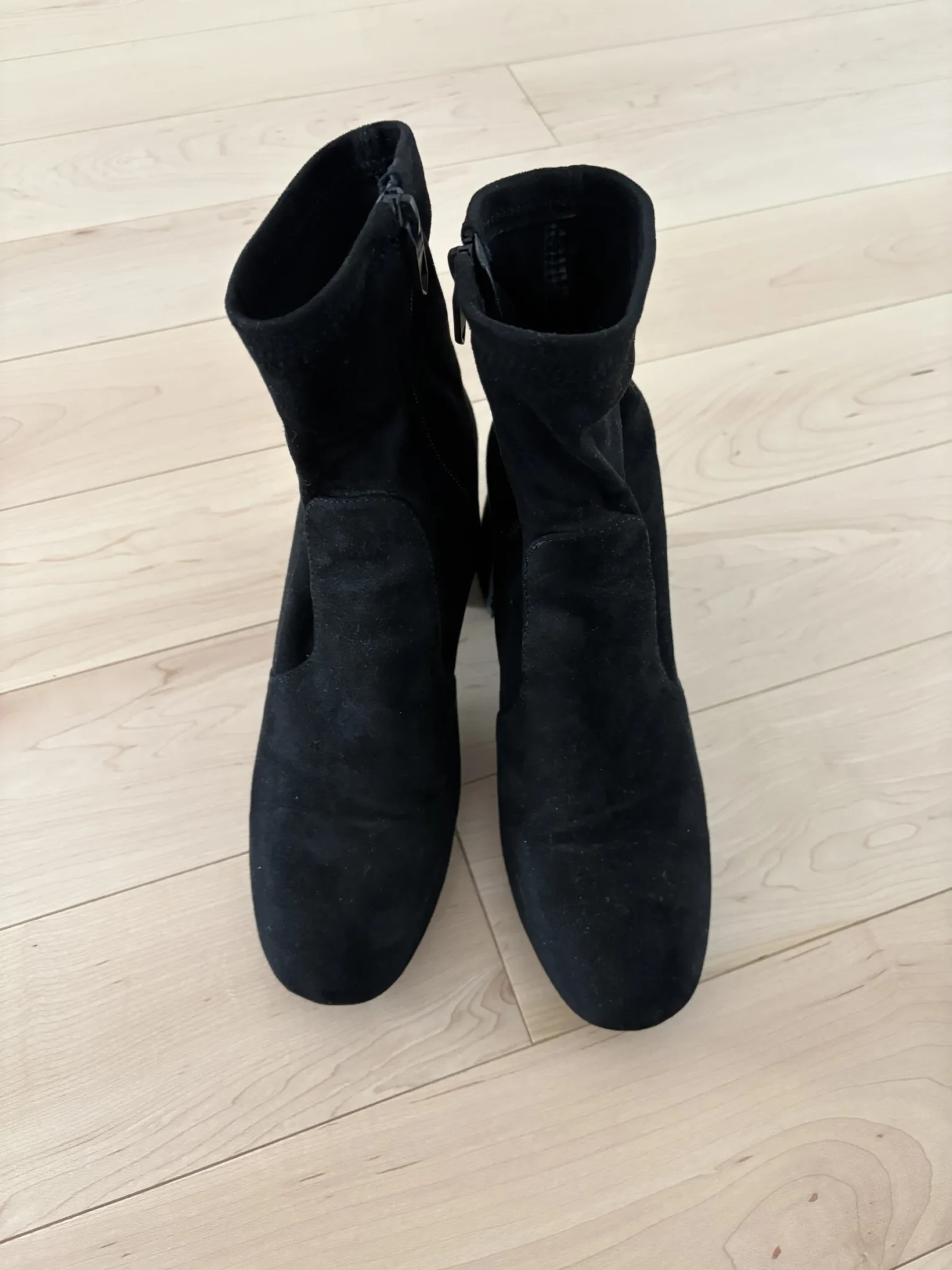 Image for Yellow black heeled ankle boots