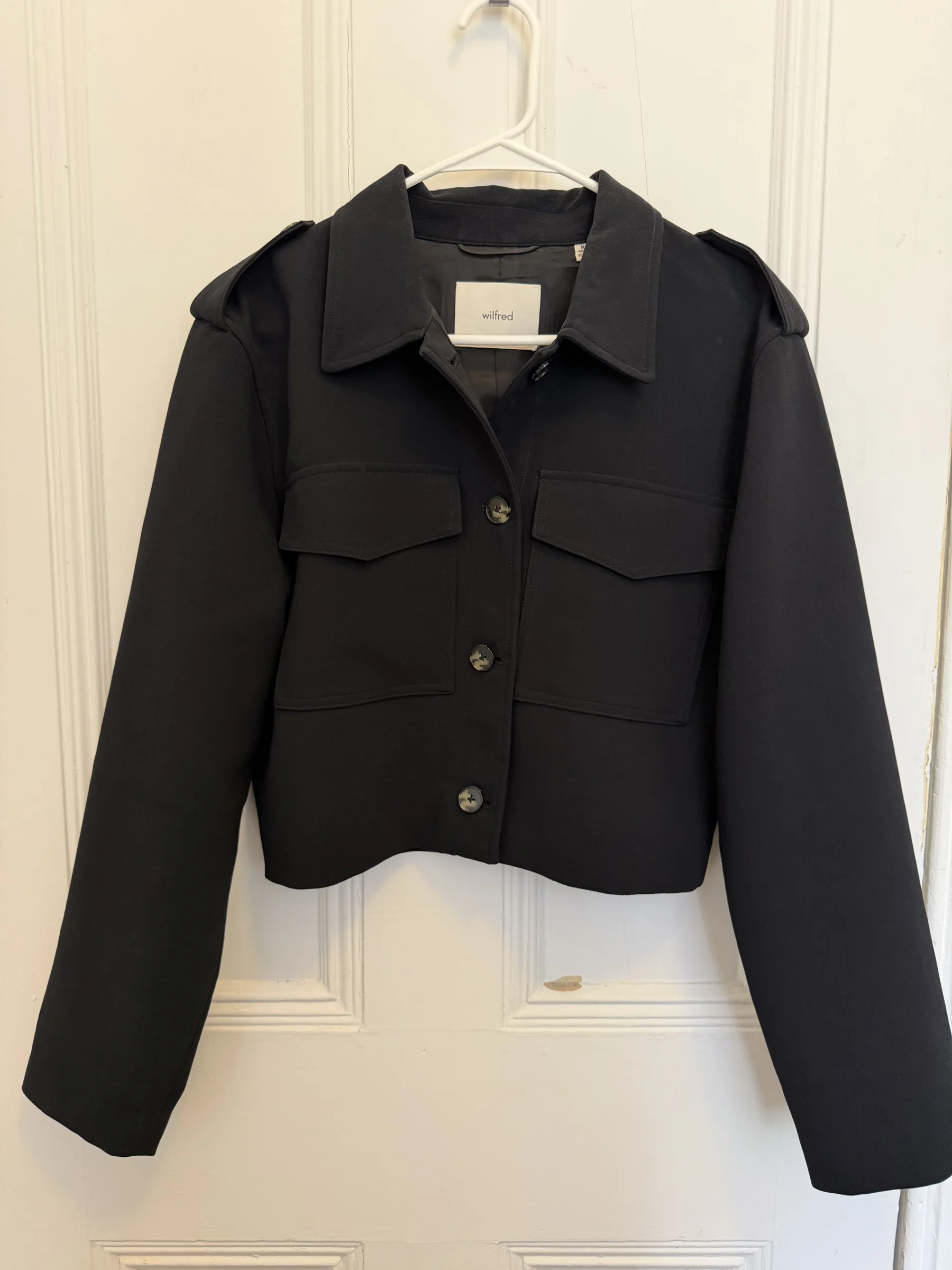 Wilfred Boxcar Jacket – black – size M Aritzia seconde main