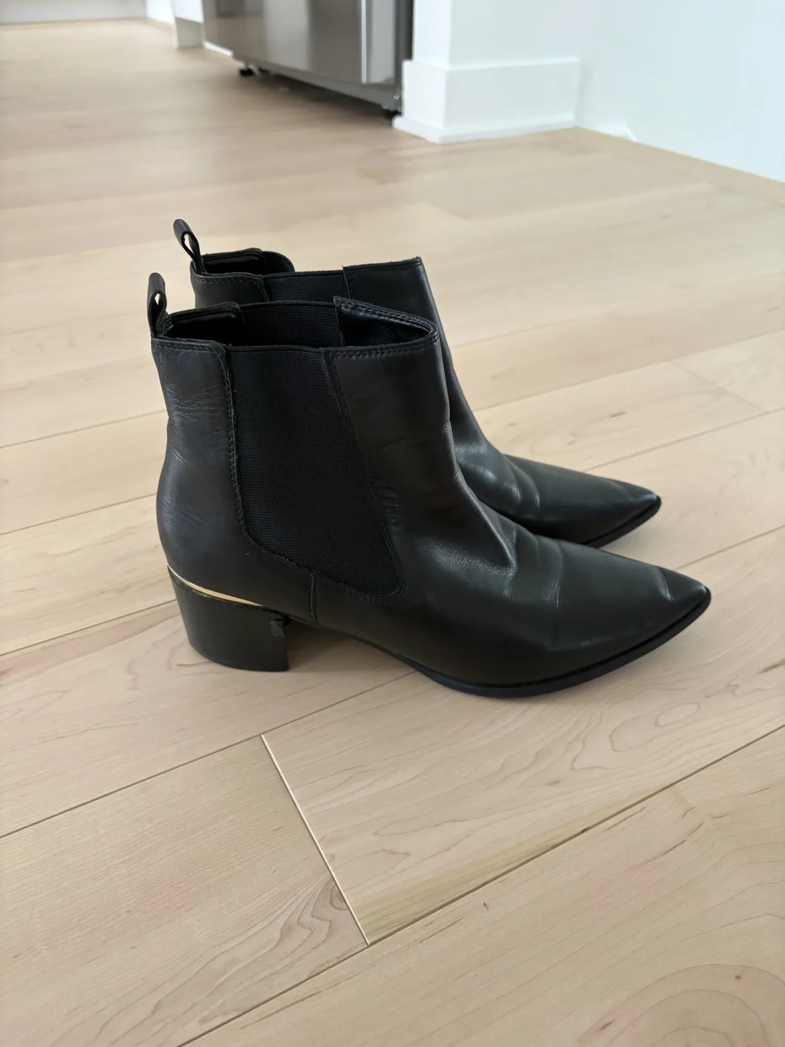 Featured image for Nine West black leather ankle boots