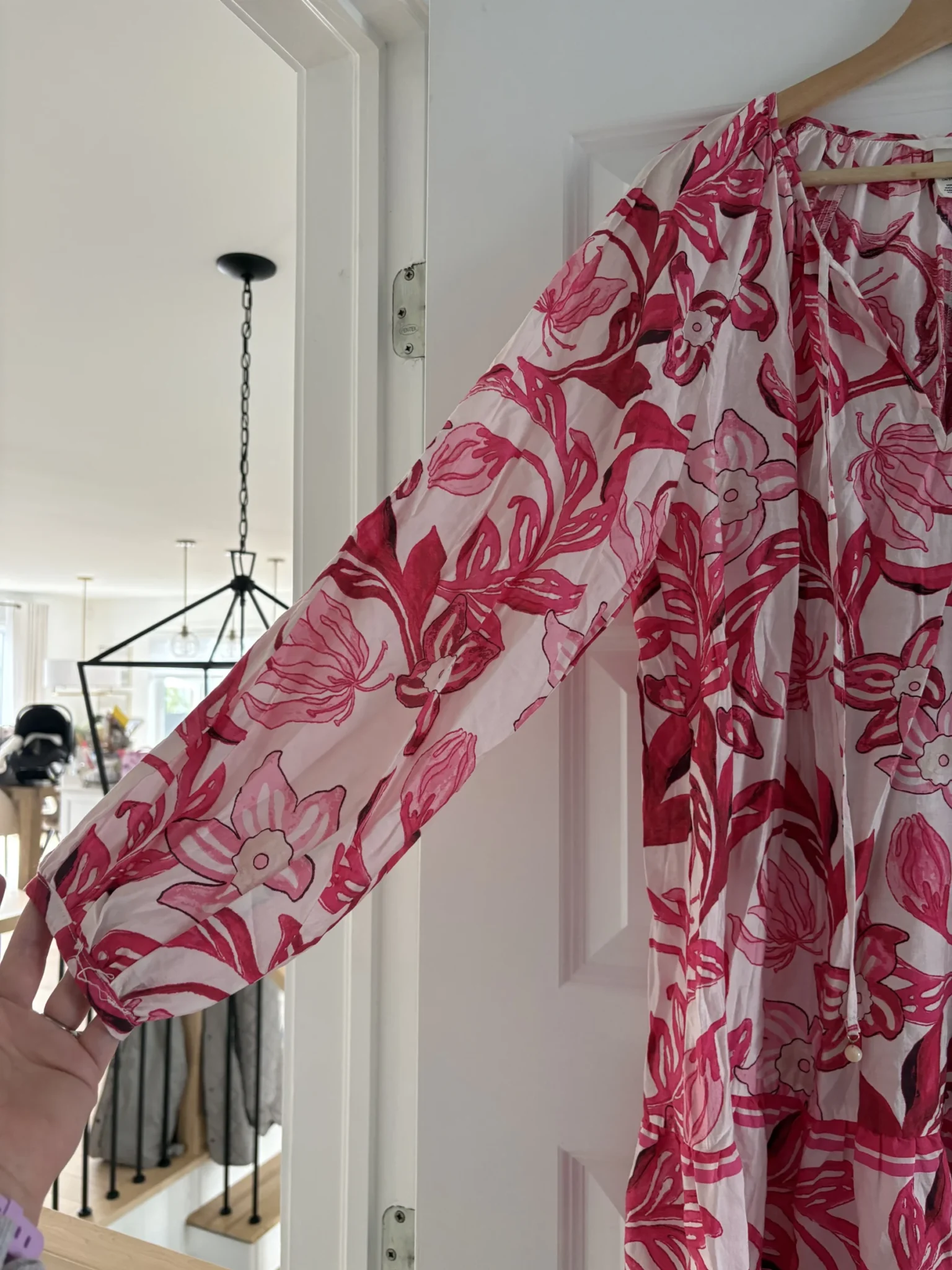 Image for Lightweight pink floral print dress from H&M