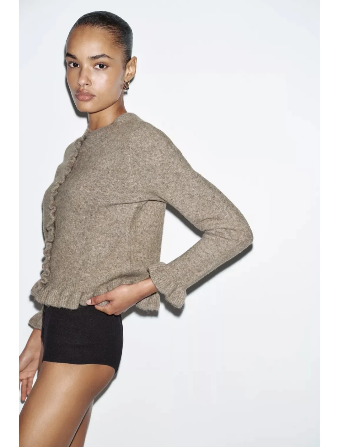 Taupe knitted waistcoat Zara seconde main