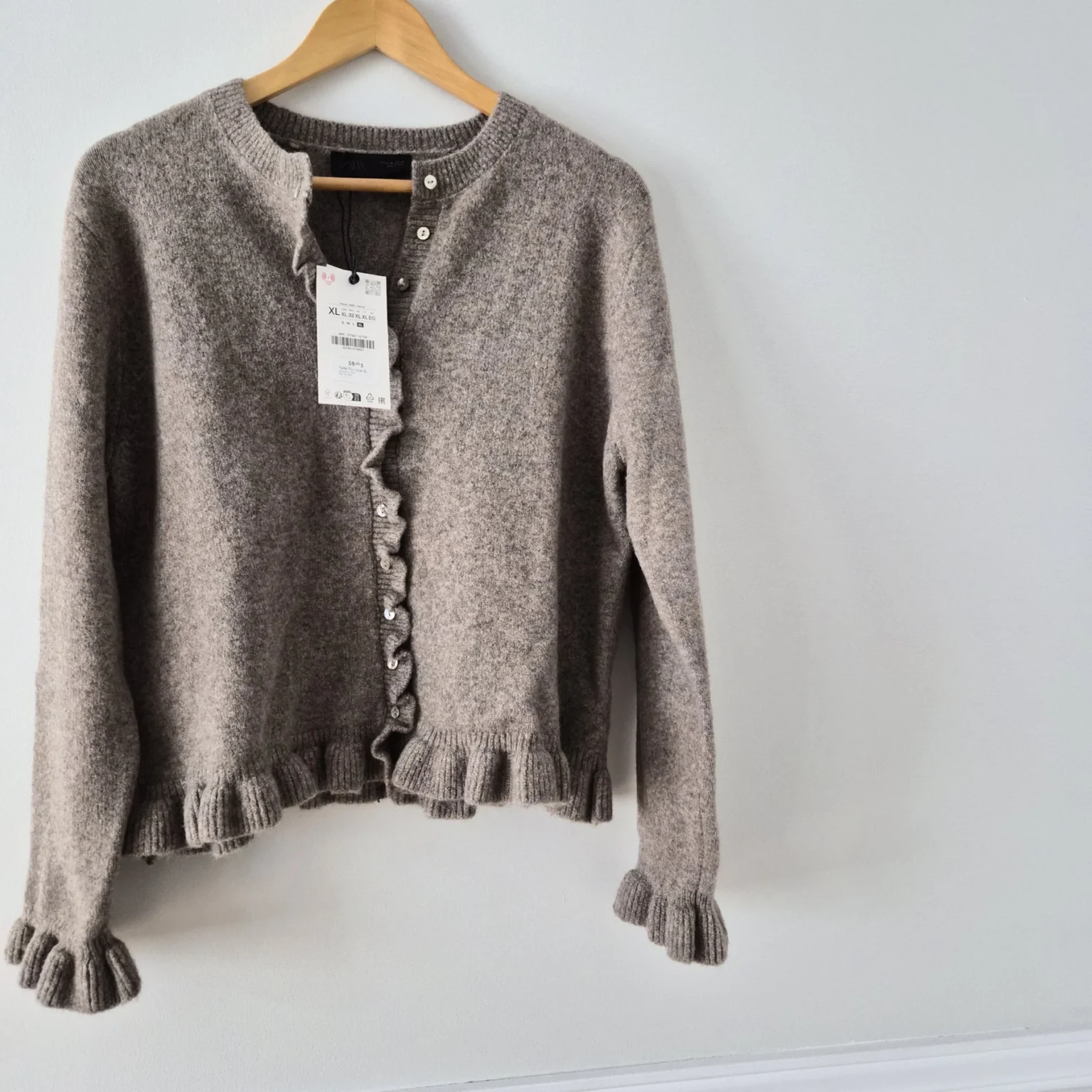 Image for Taupe knitted waistcoat
