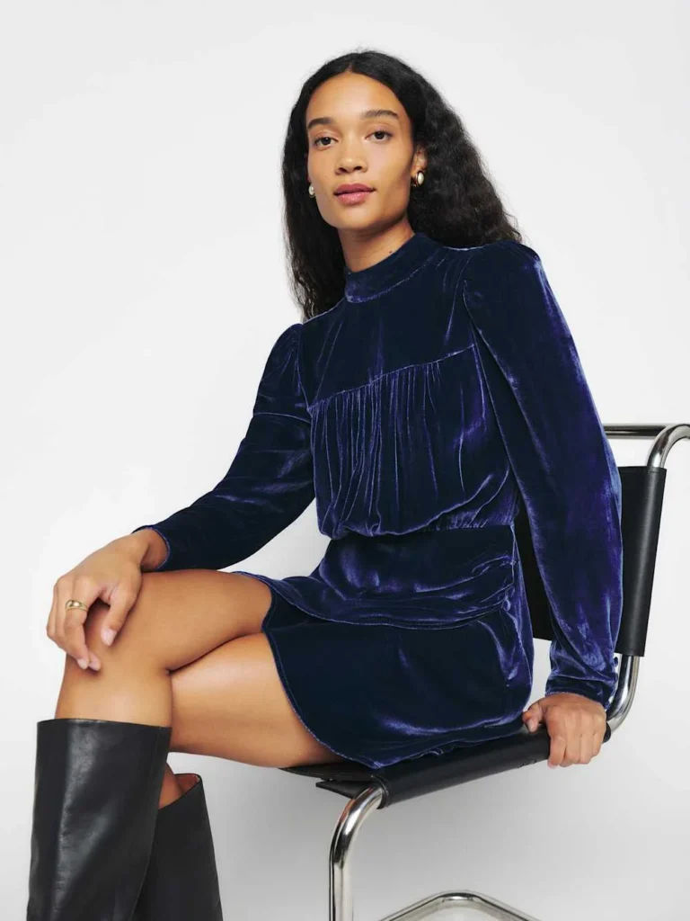 Image for Robe Reformation en velours bleu marine taille 2