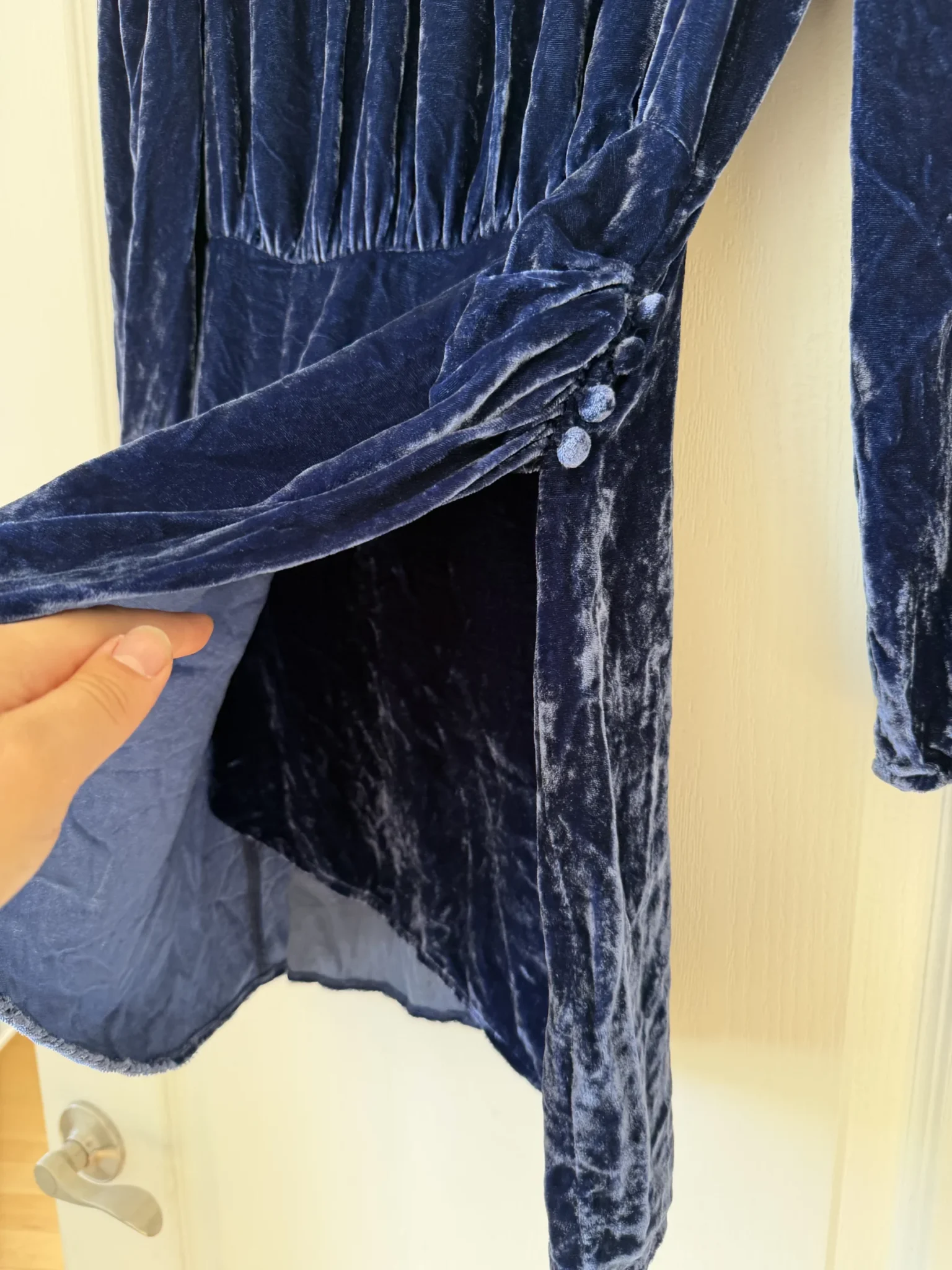 Image for Robe Reformation en velours bleu marine taille 2