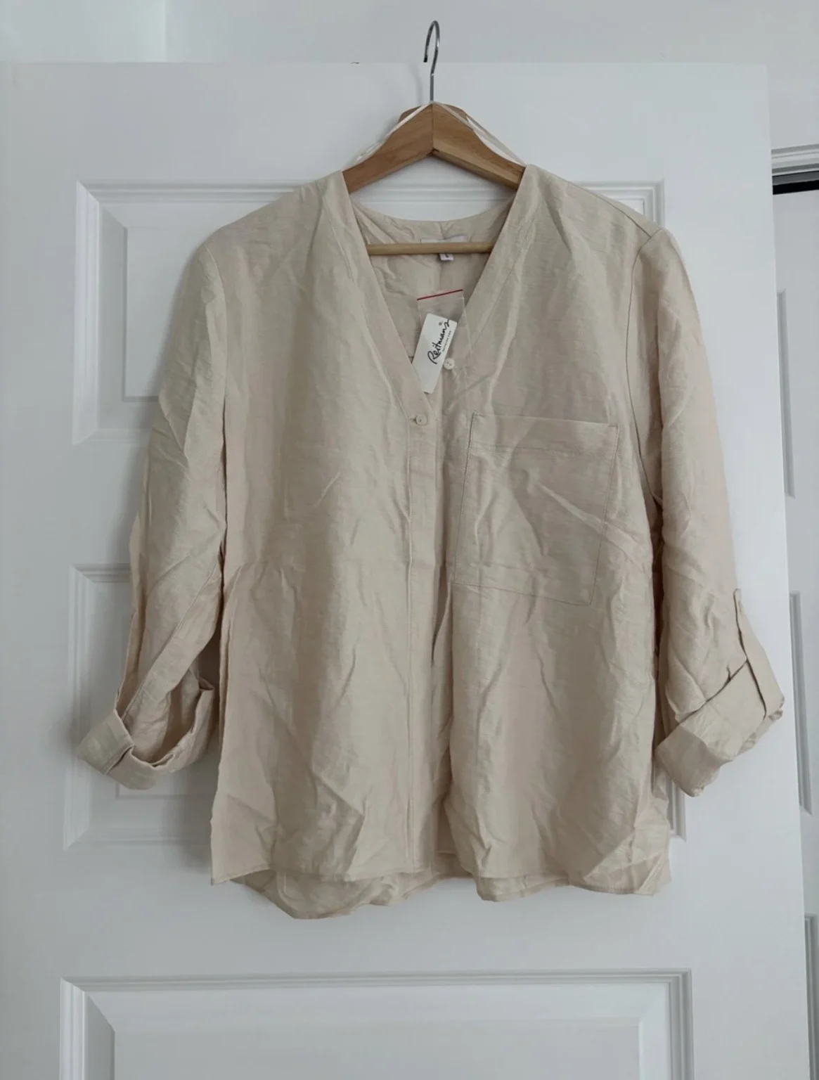 Featured image for New beige Reitmans blouse