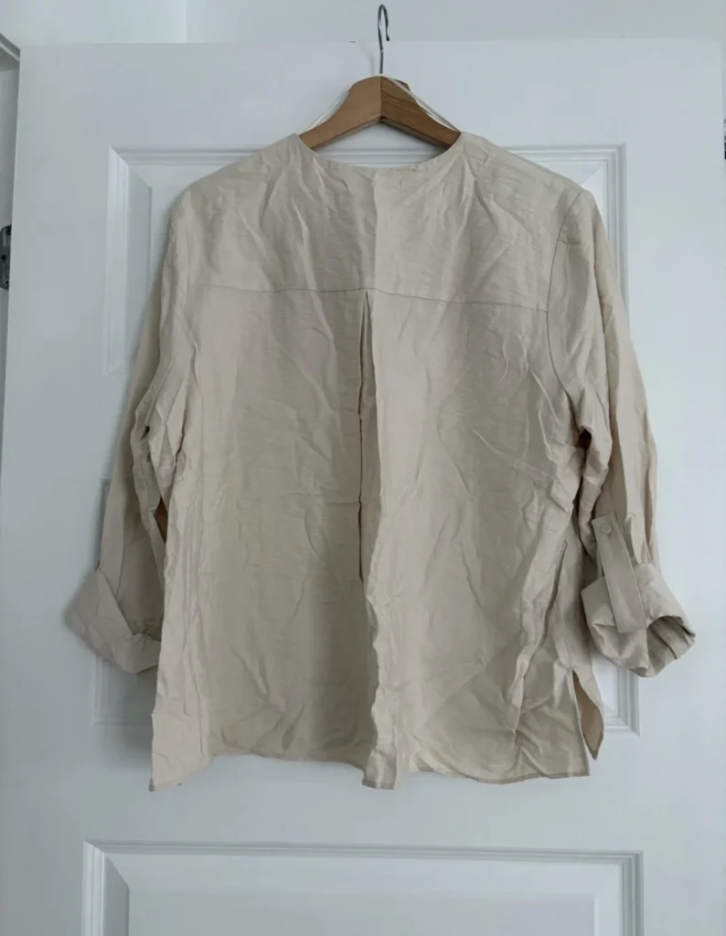 Image for New beige Reitmans blouse