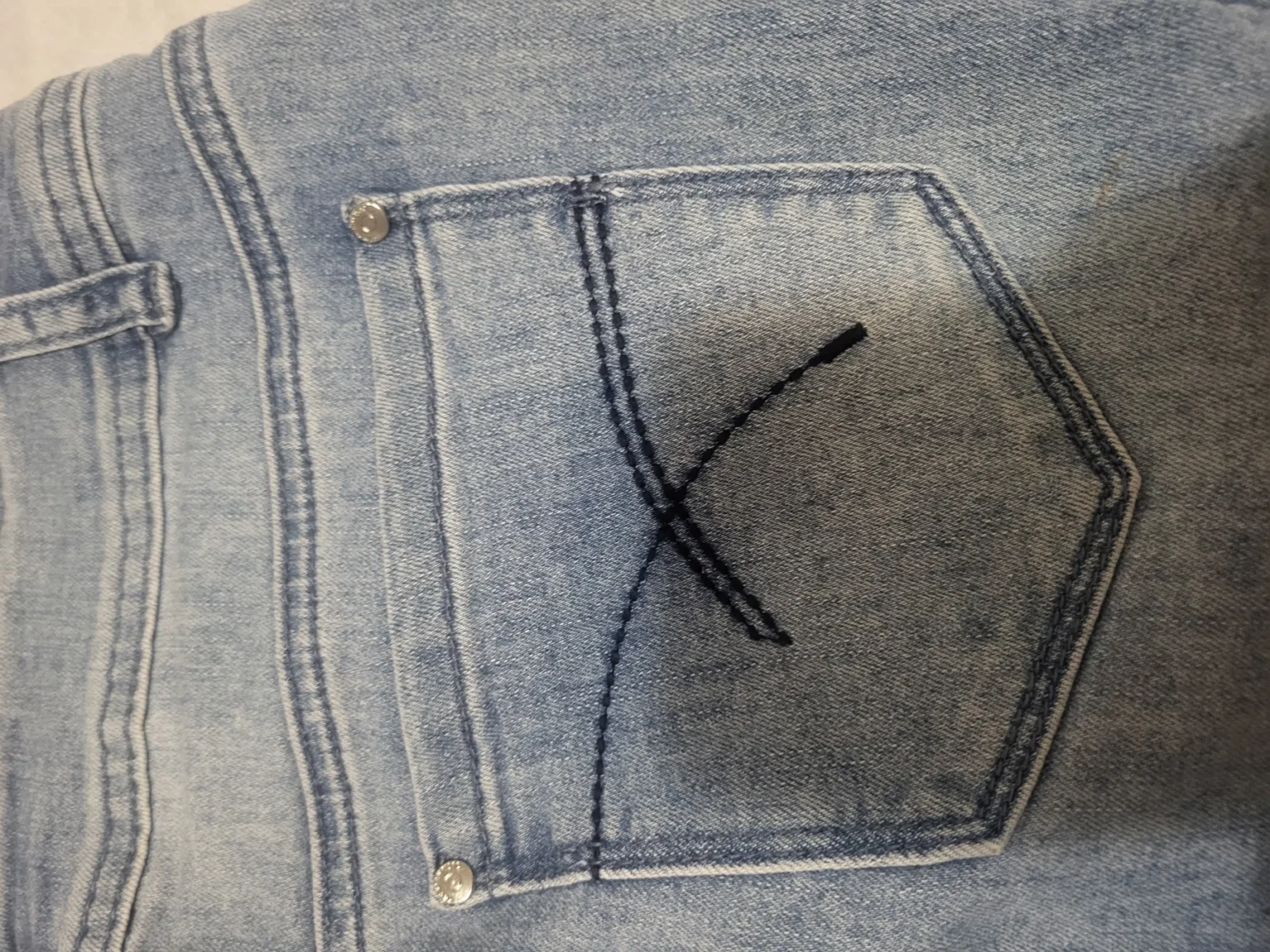 Image for Embroidered denim mini skirt at BSF Boutiques San Francisco T7 / Floral Denim Skirt