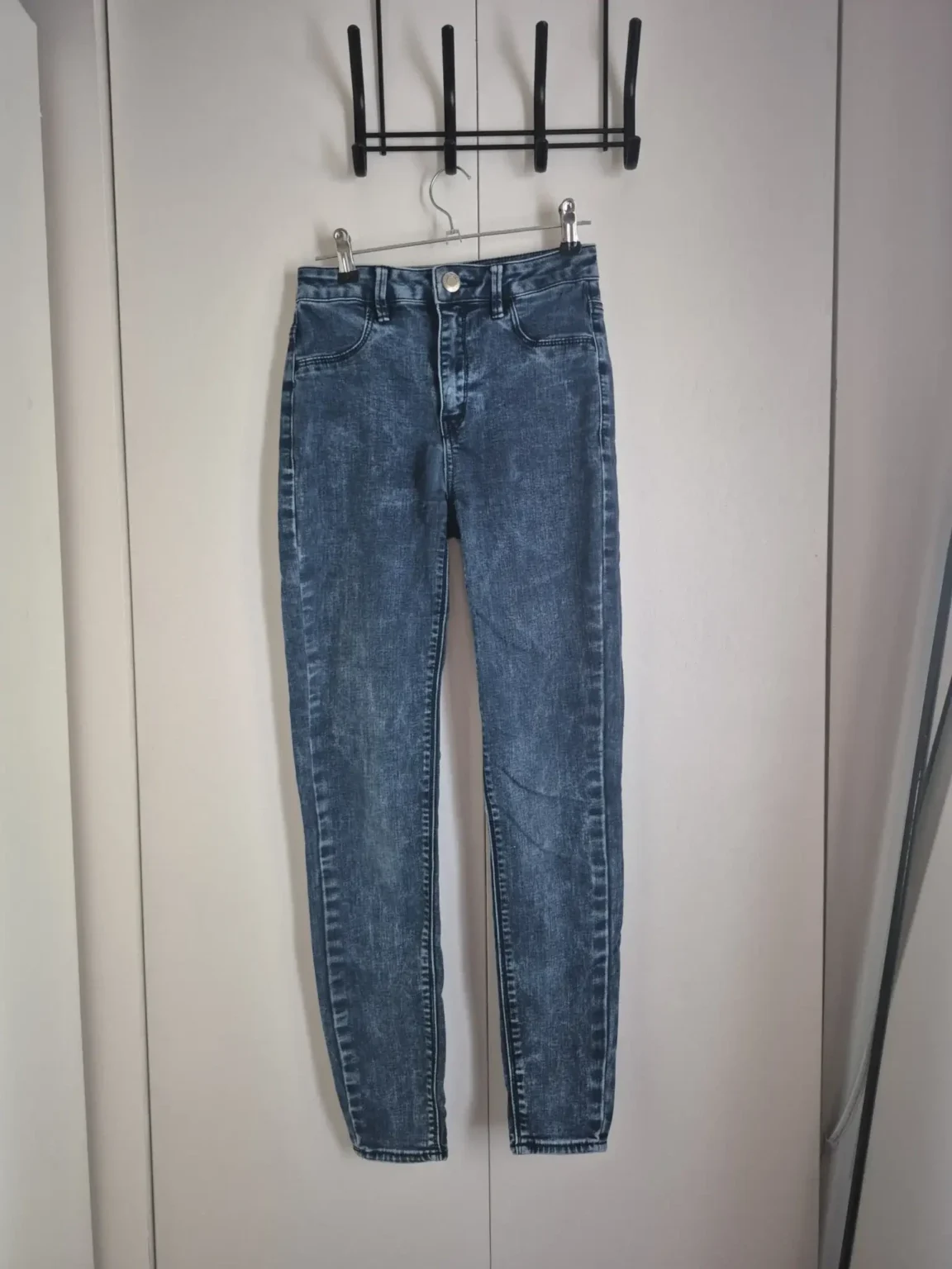 Featured image for Jean taille haute American Eagle grandeur 1