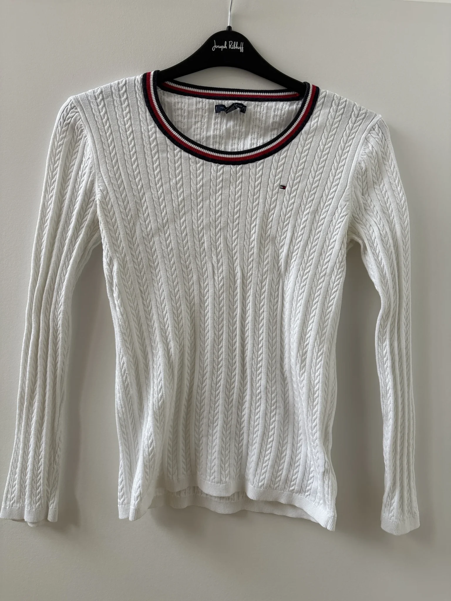 Featured image for Tommy Hilfiger jumper