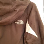 Thumbnail for Manteau The North Face 3-en-1 Triclimate HyVent , couche intérieure en polaire, brun et ivoire