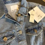 Thumbnail for Chemise en jeans avec bouton