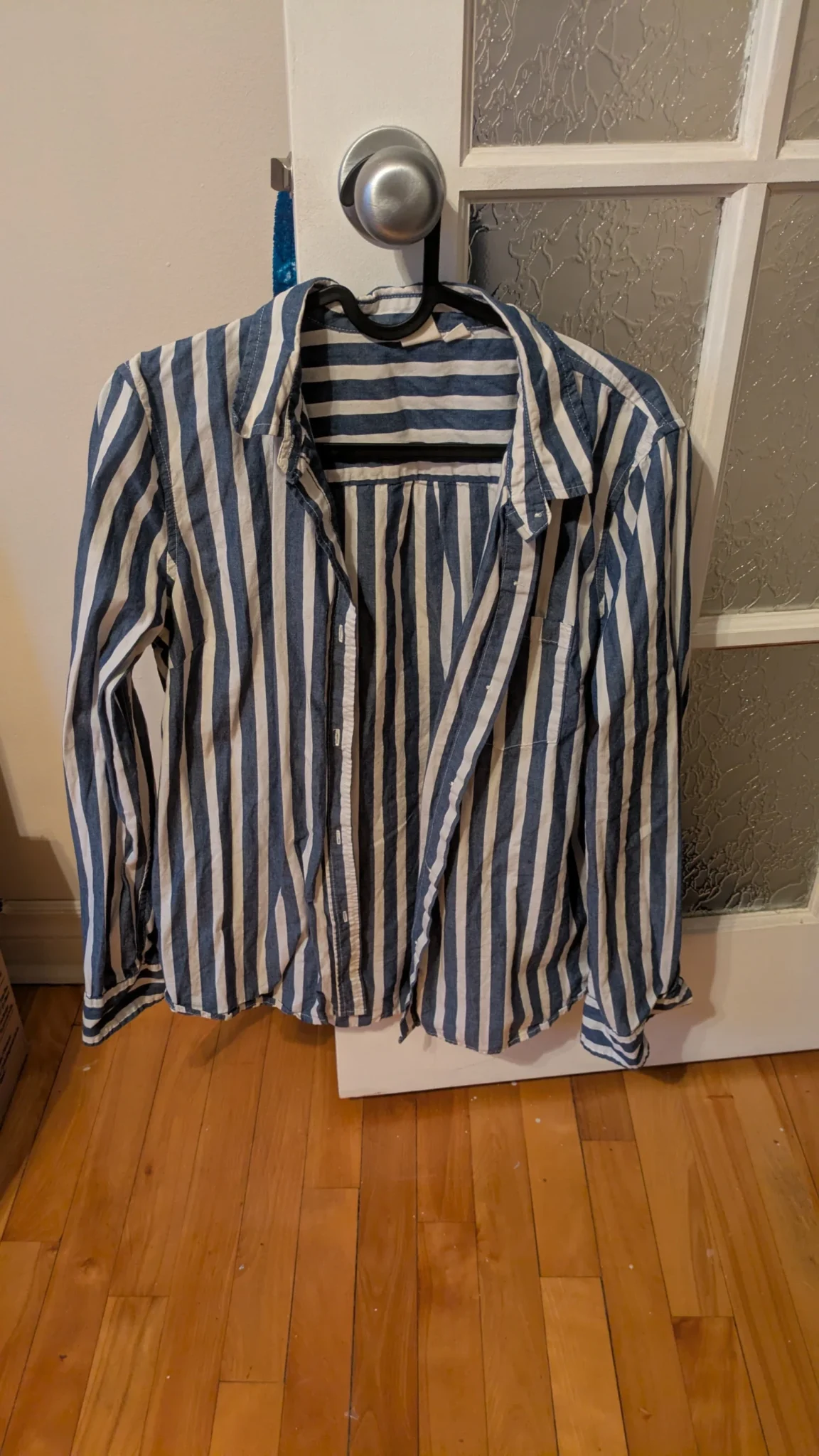 Featured image for Blouse manches longues rayée blanc et bleu