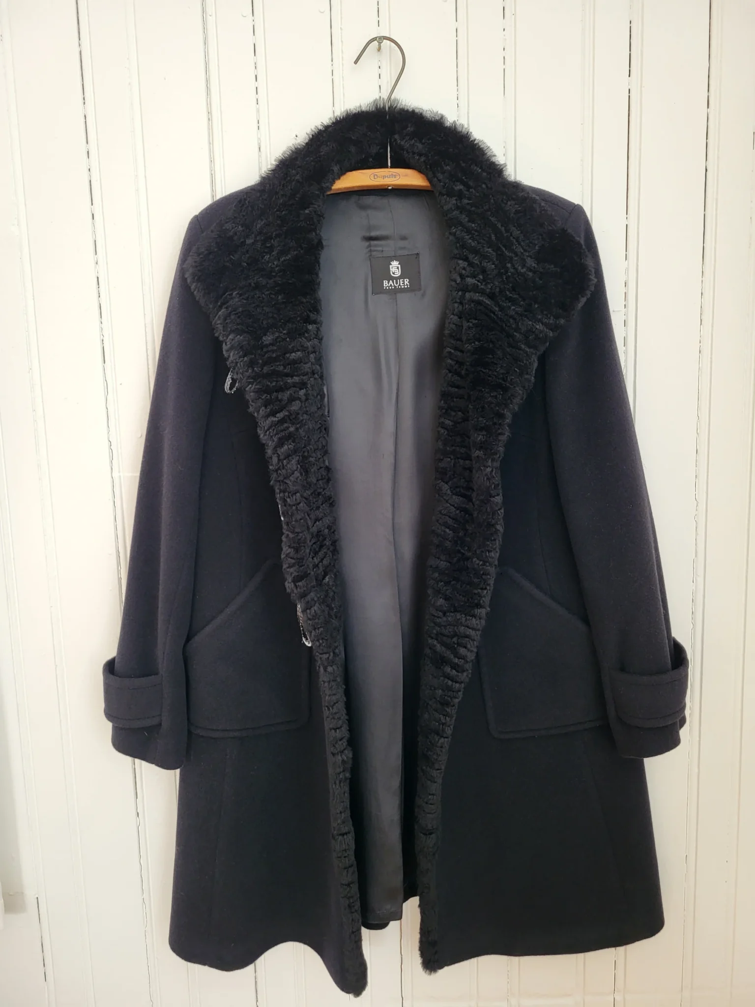Image for Coat: 50% angora, 50% virgin wool, with rabbit fur trim. Luxury vintage piece, made in Germany
