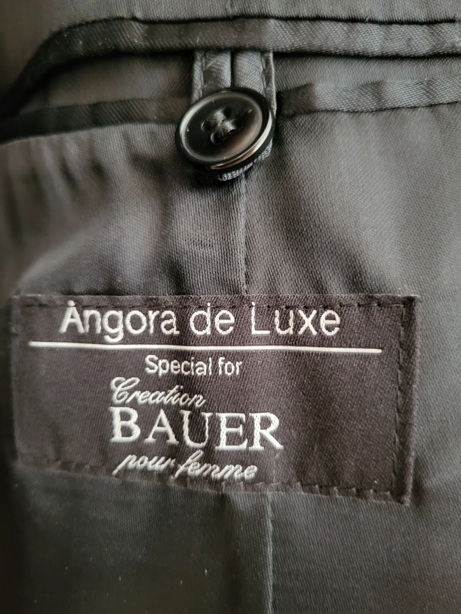 Image for Coat: 50% angora, 50% virgin wool, with rabbit fur trim. Luxury vintage piece, made in Germany