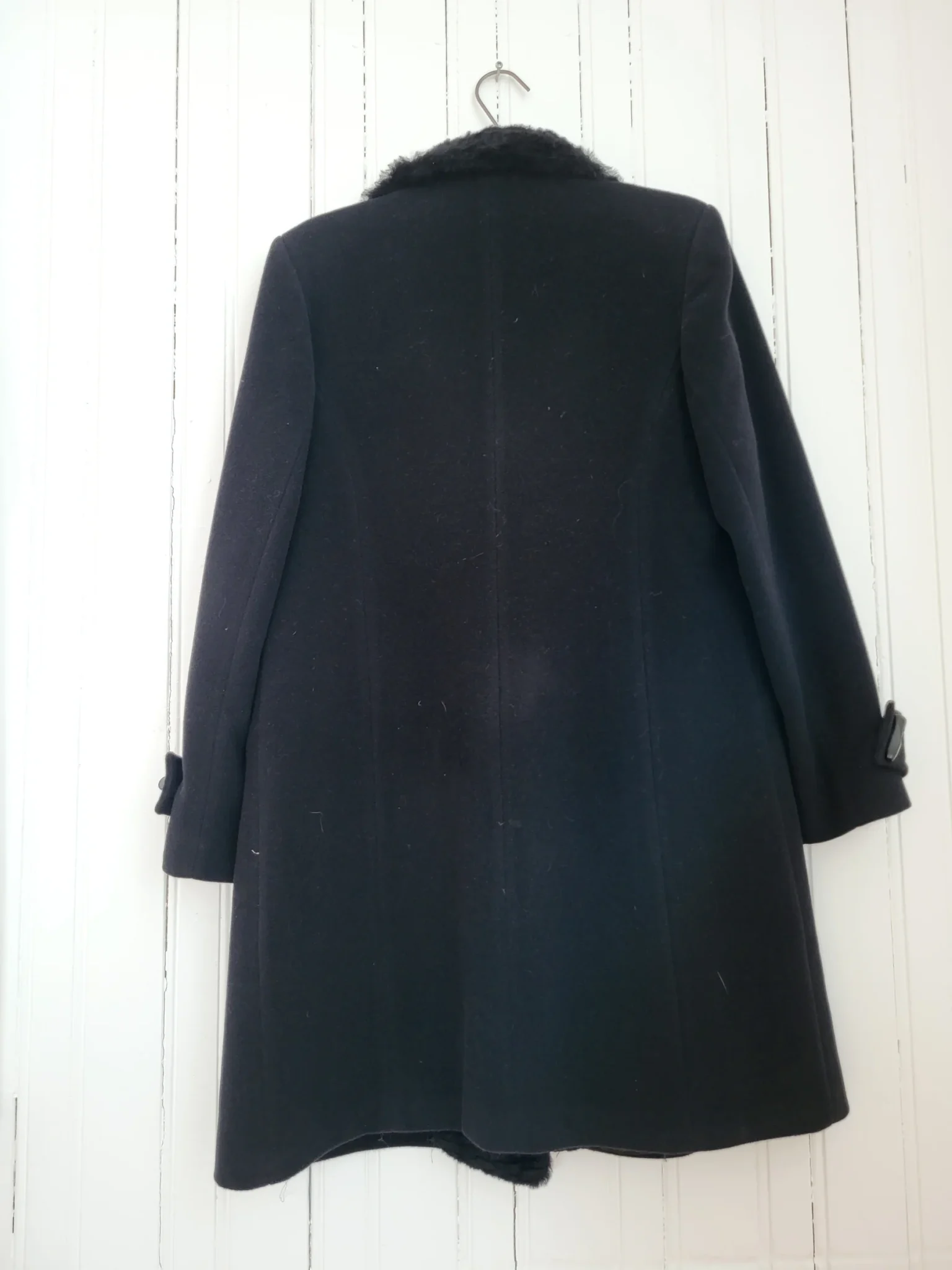 Image for Coat: 50% angora, 50% virgin wool, with rabbit fur trim. Luxury vintage piece, made in Germany