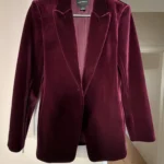 Featured thumbnail for Velvet blazer – burgundy