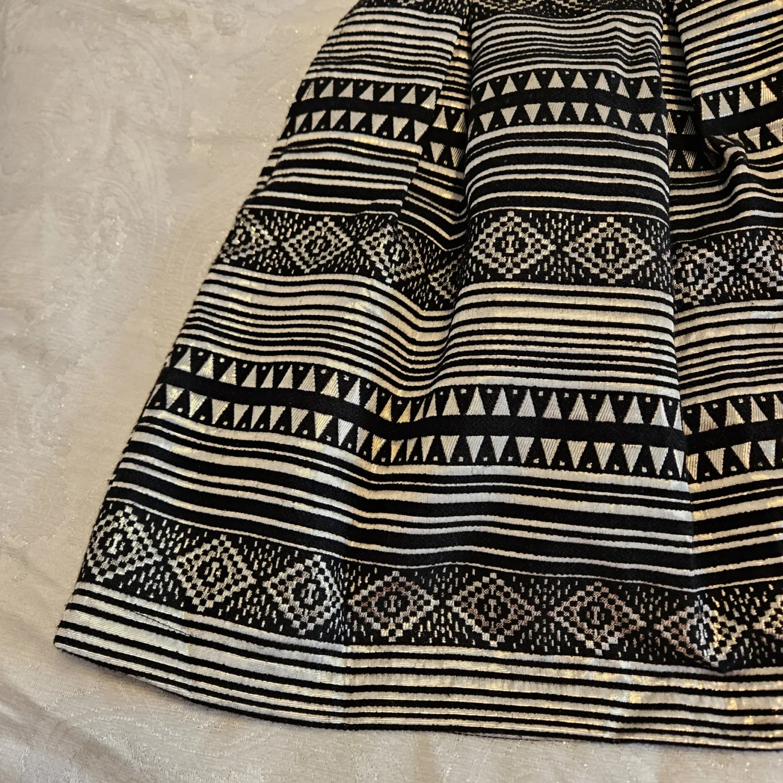 Image for Jupe Simons motifs Aztèque noir et doré