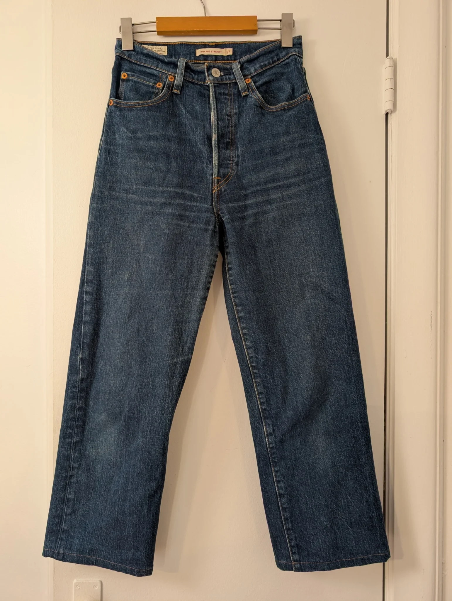 Featured image for Jeans Levi's ribcage straight bleu taille 27