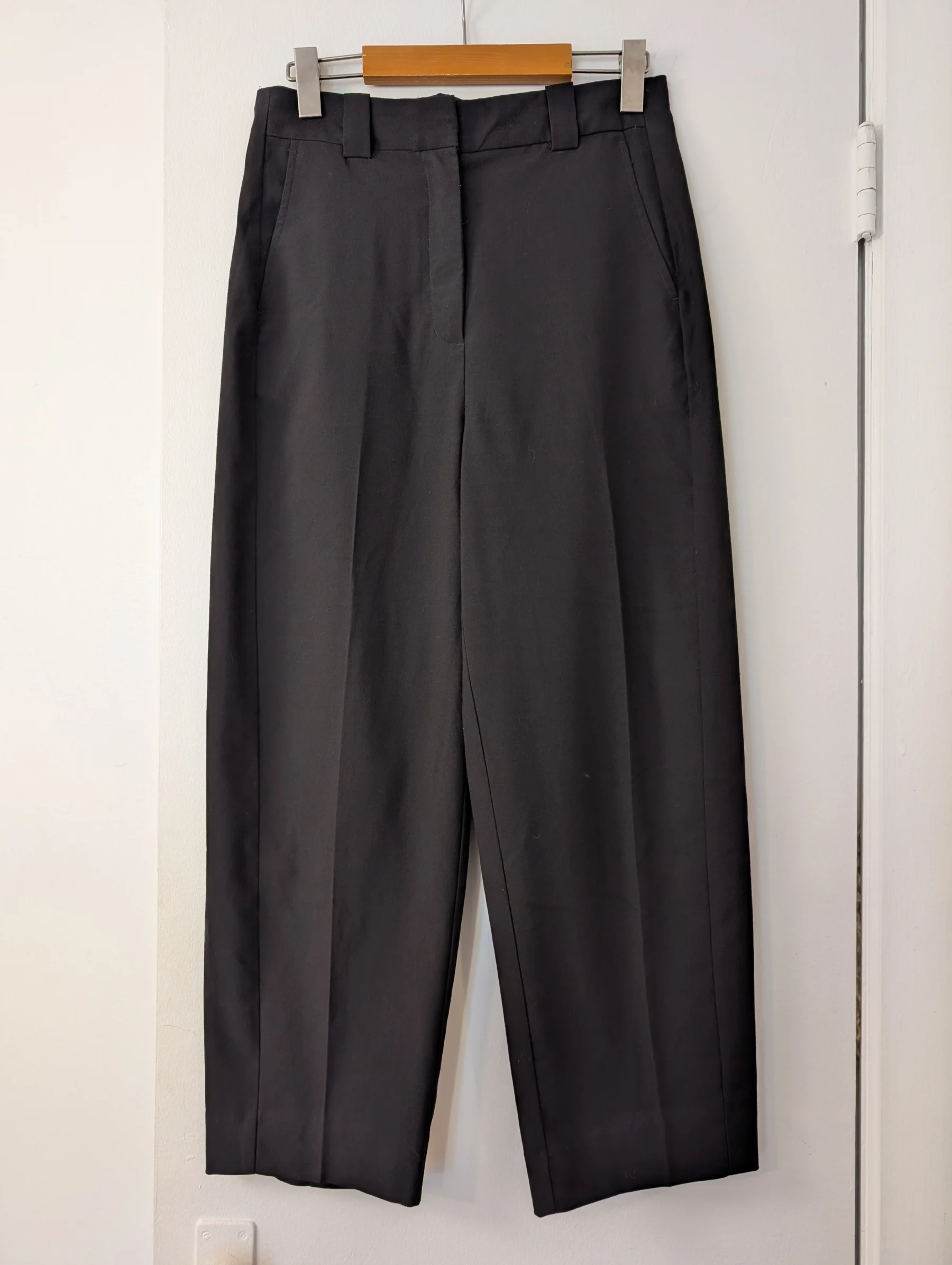 Black Frank and Oak trousers, size 6 Frank and Oak seconde main