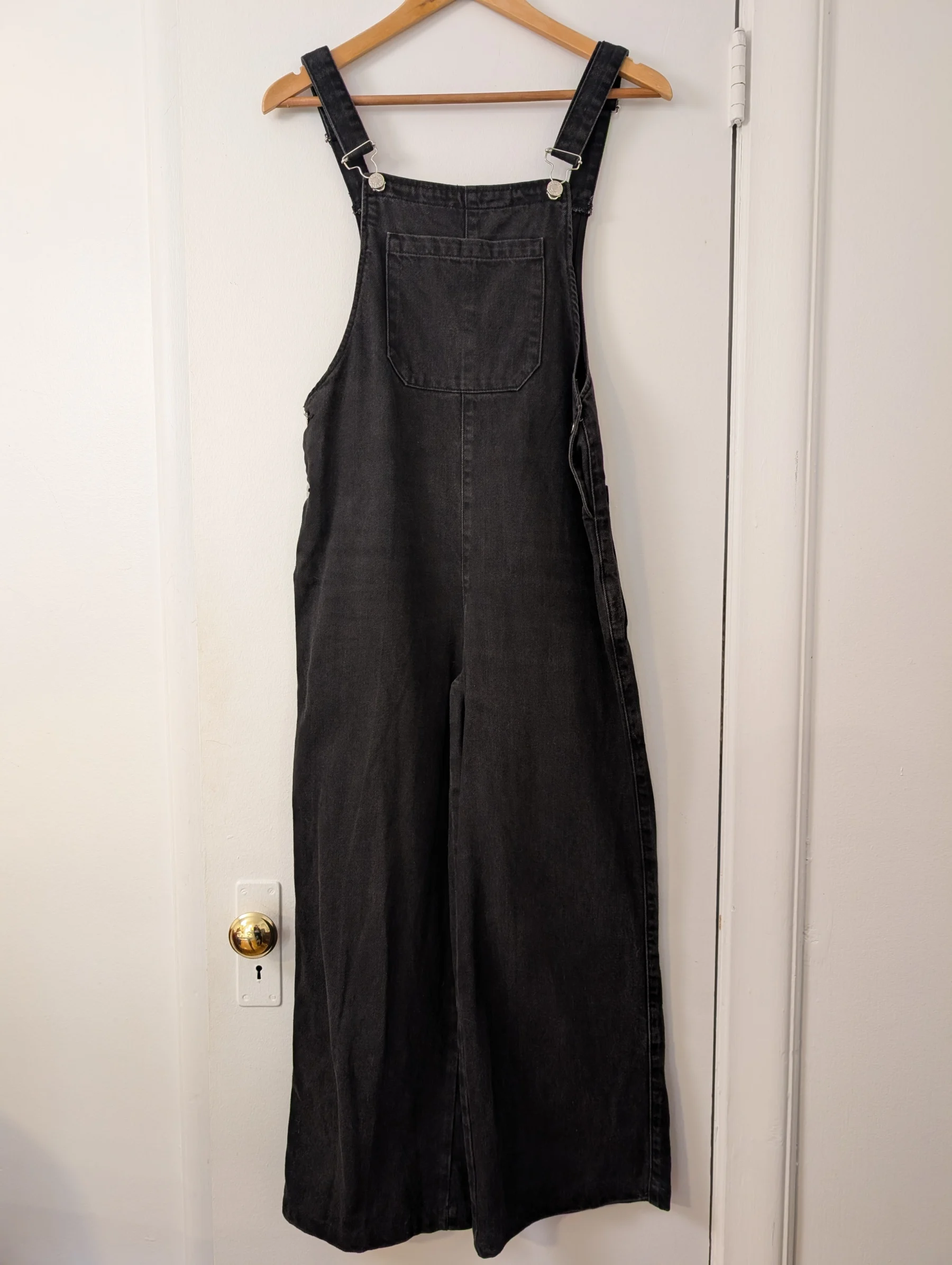 Black Mango dungarees, size XS Mango seconde main