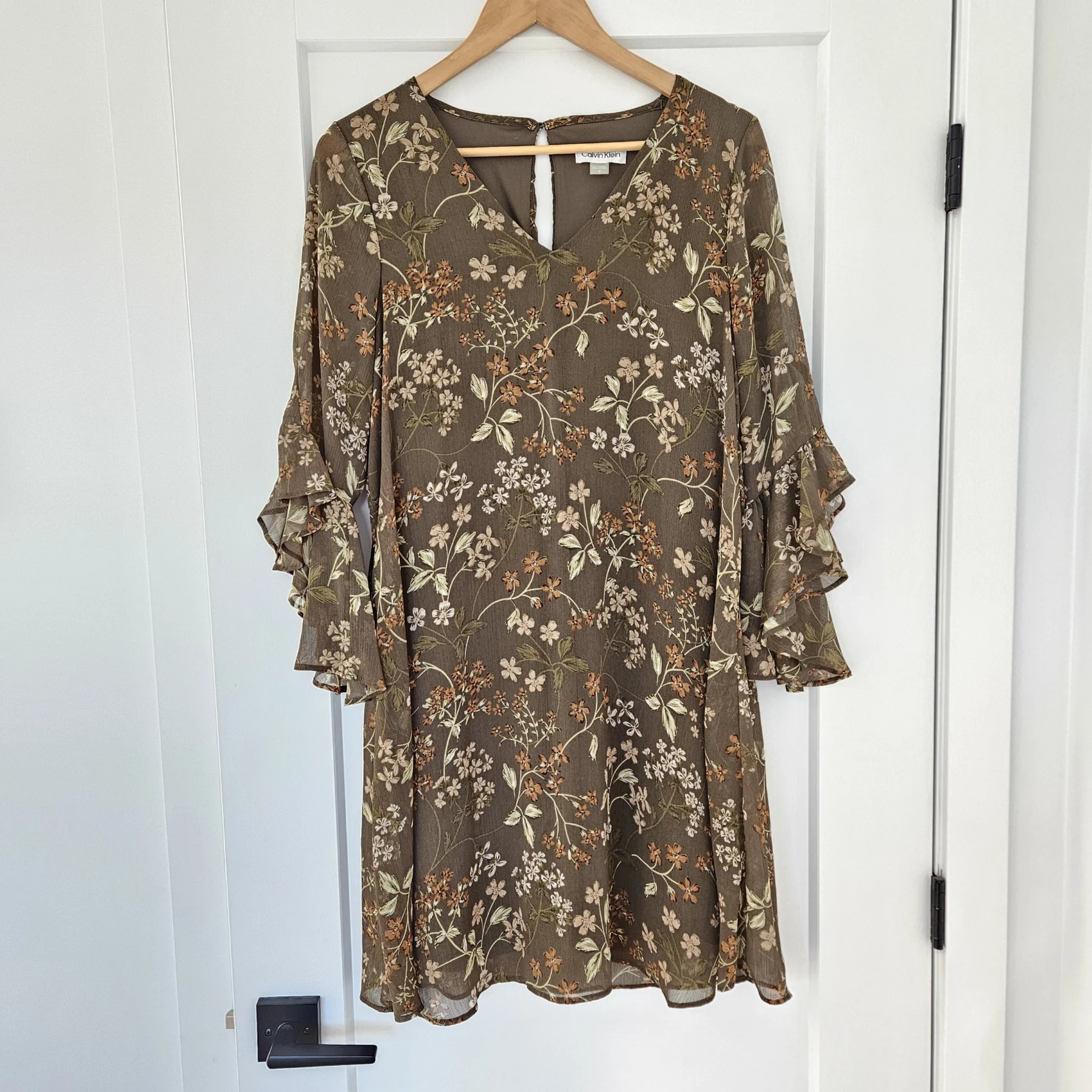 Absolutely elegant Calvin Klein seconde main