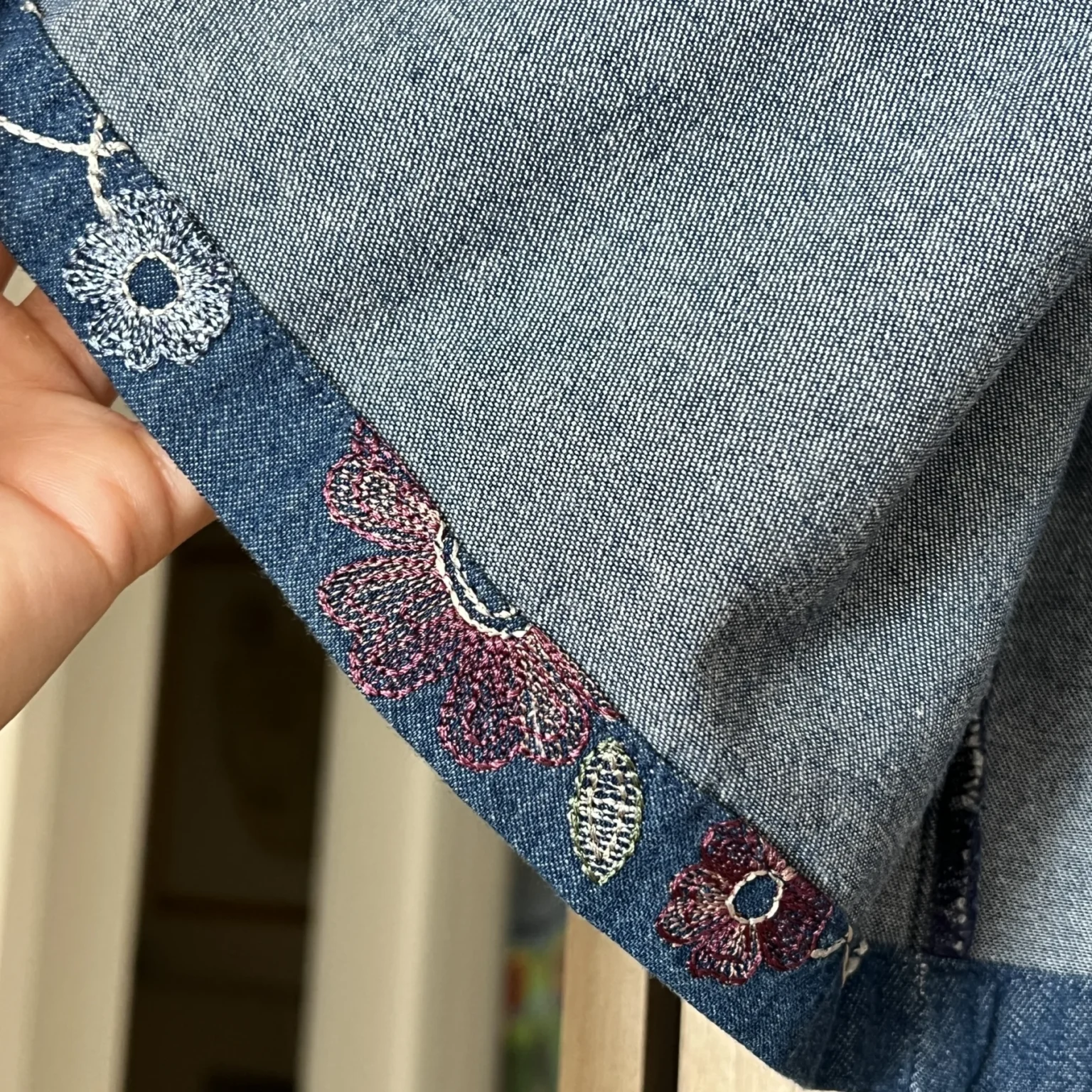 Image for Vintage sleeveless denim blouse