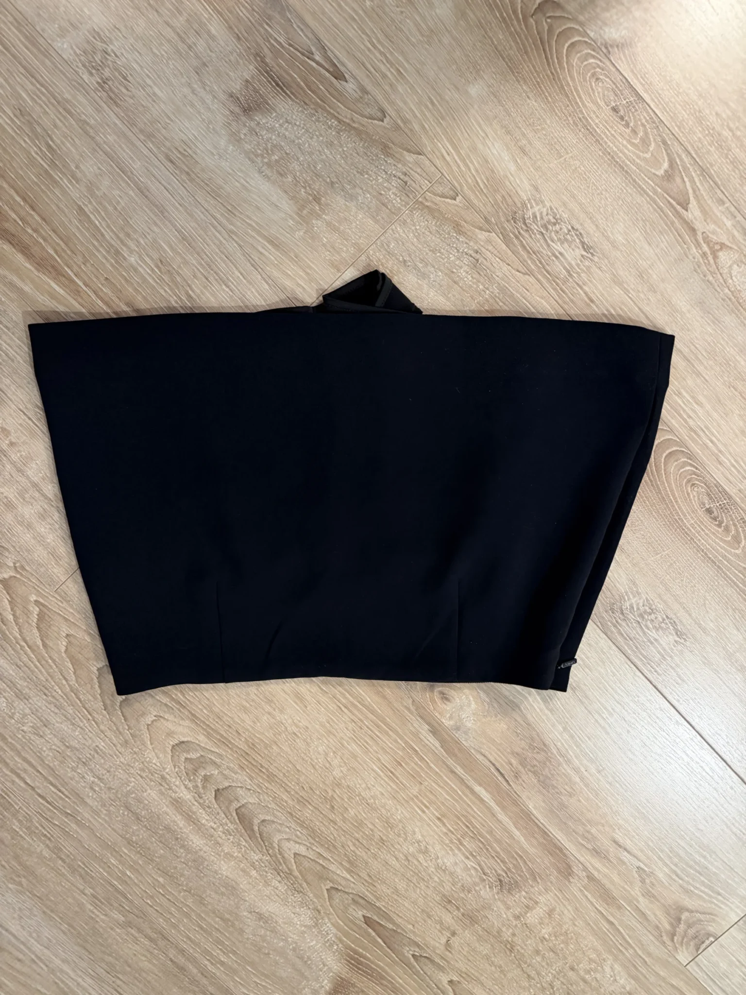 Image for Aritzia Daphne skort