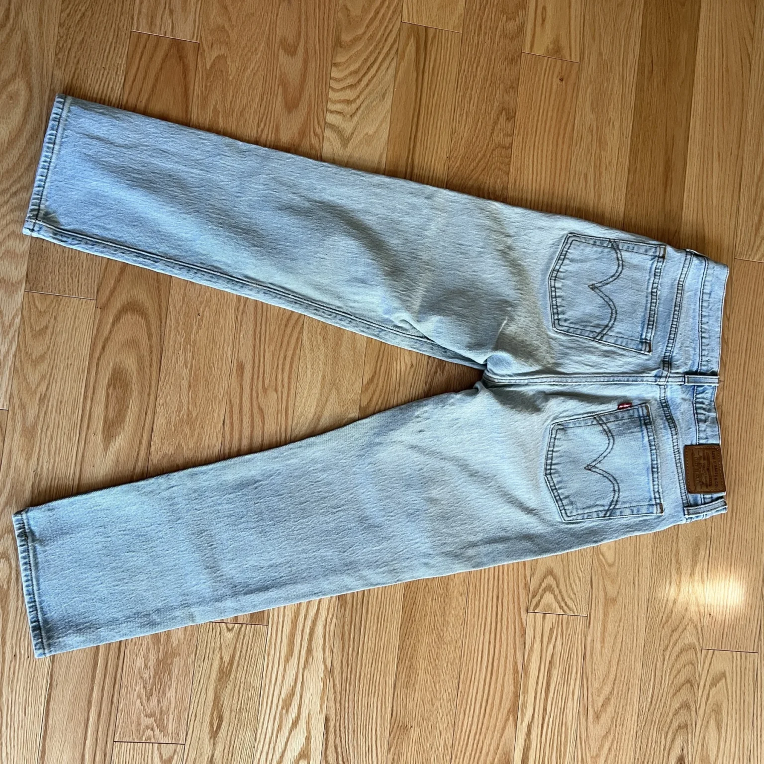 Image for Levis Straight-Leg Wedgie Jeans