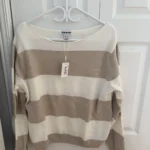 Thumbnail for Women’s top, new, medium