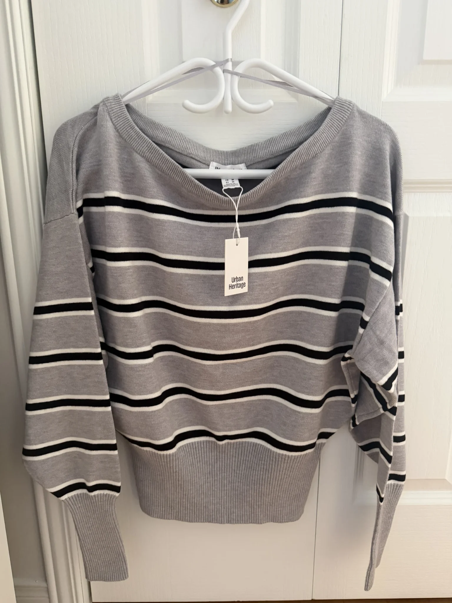 Image for Women’s top, medium, new