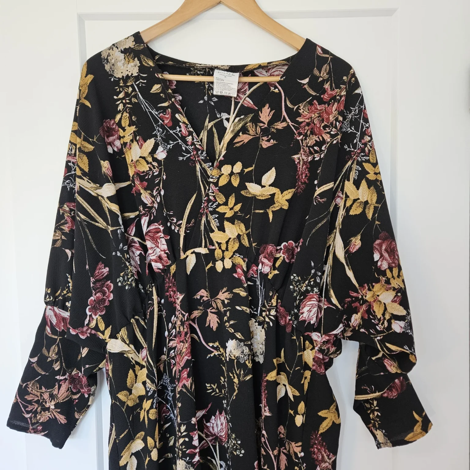 Image for JOELLE maxi dress