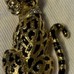 Featured thumbnail for Broche Léopard Vintage D'Orlan - Triple Plaqué Or 22k et Émail - Signée