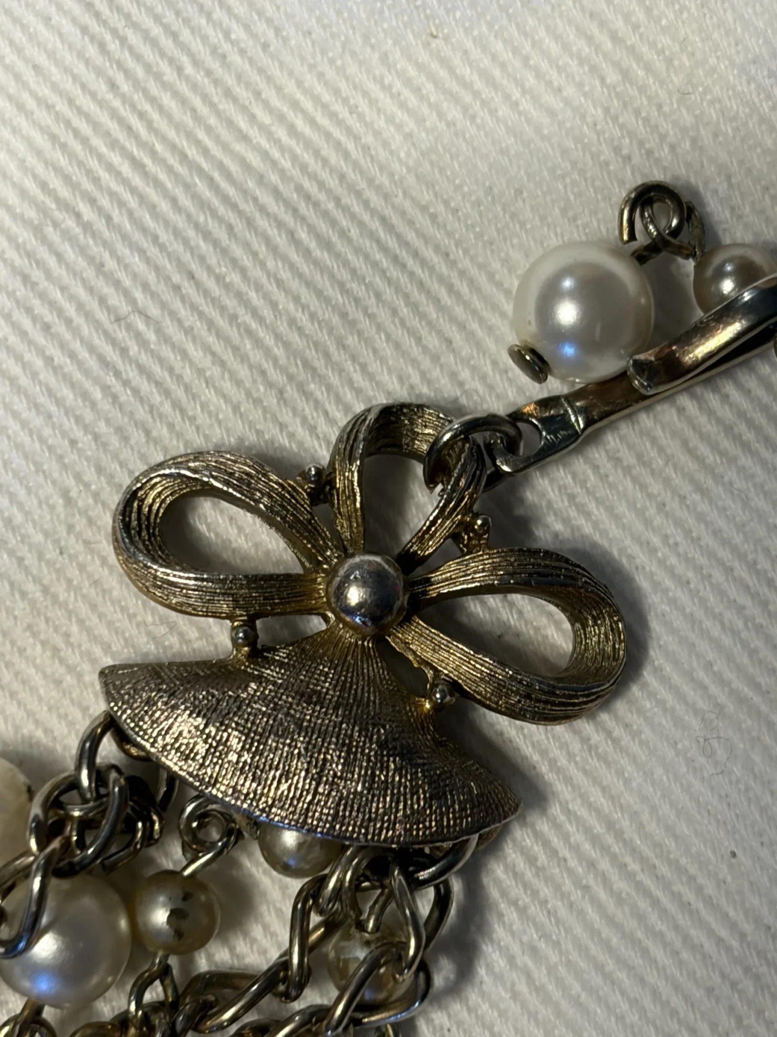 Image for Collier Vintage Cascade Multi-rangs Signé CORO - Années 1950/60