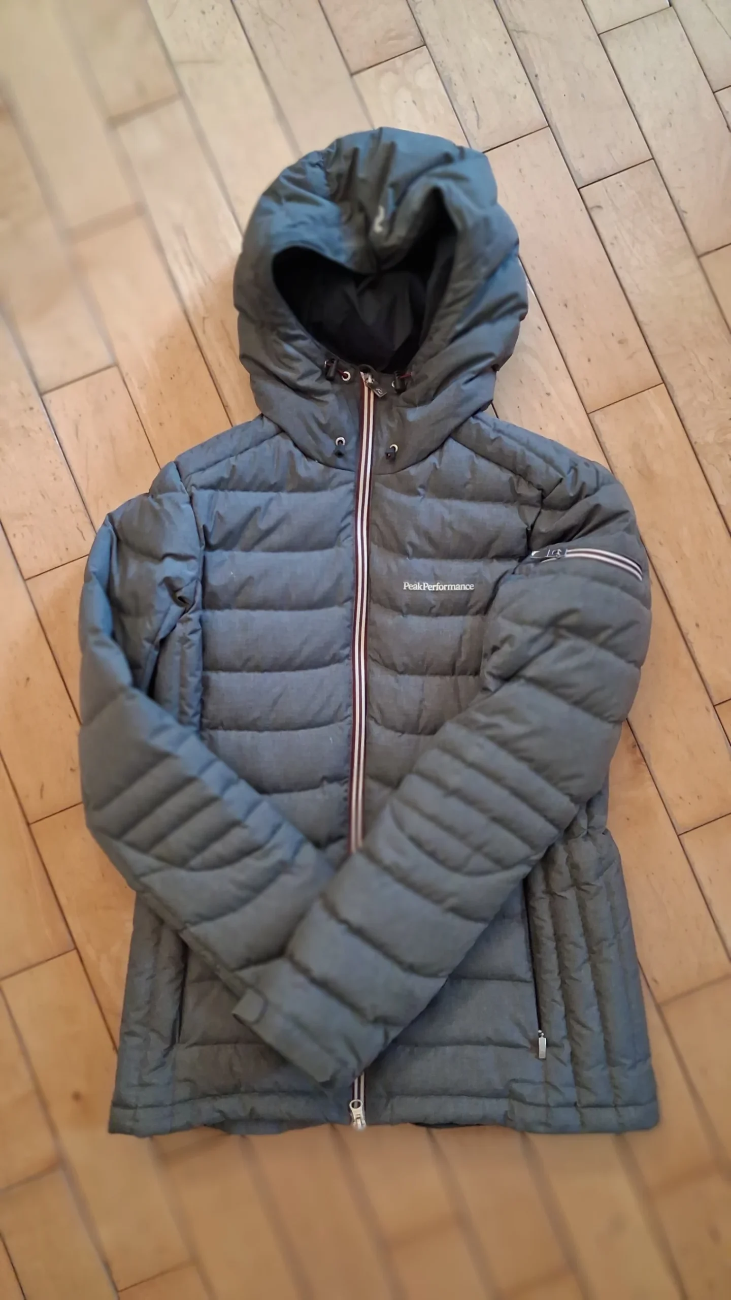 Peak Performance winter coat Peak Performance seconde main