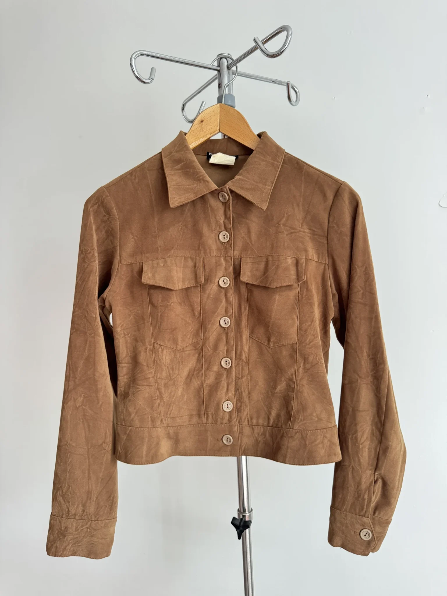 Featured image for Veste western ajustée marron en faux suède À l’affiche Vintage 90s (Fait au Canada) – Taille S