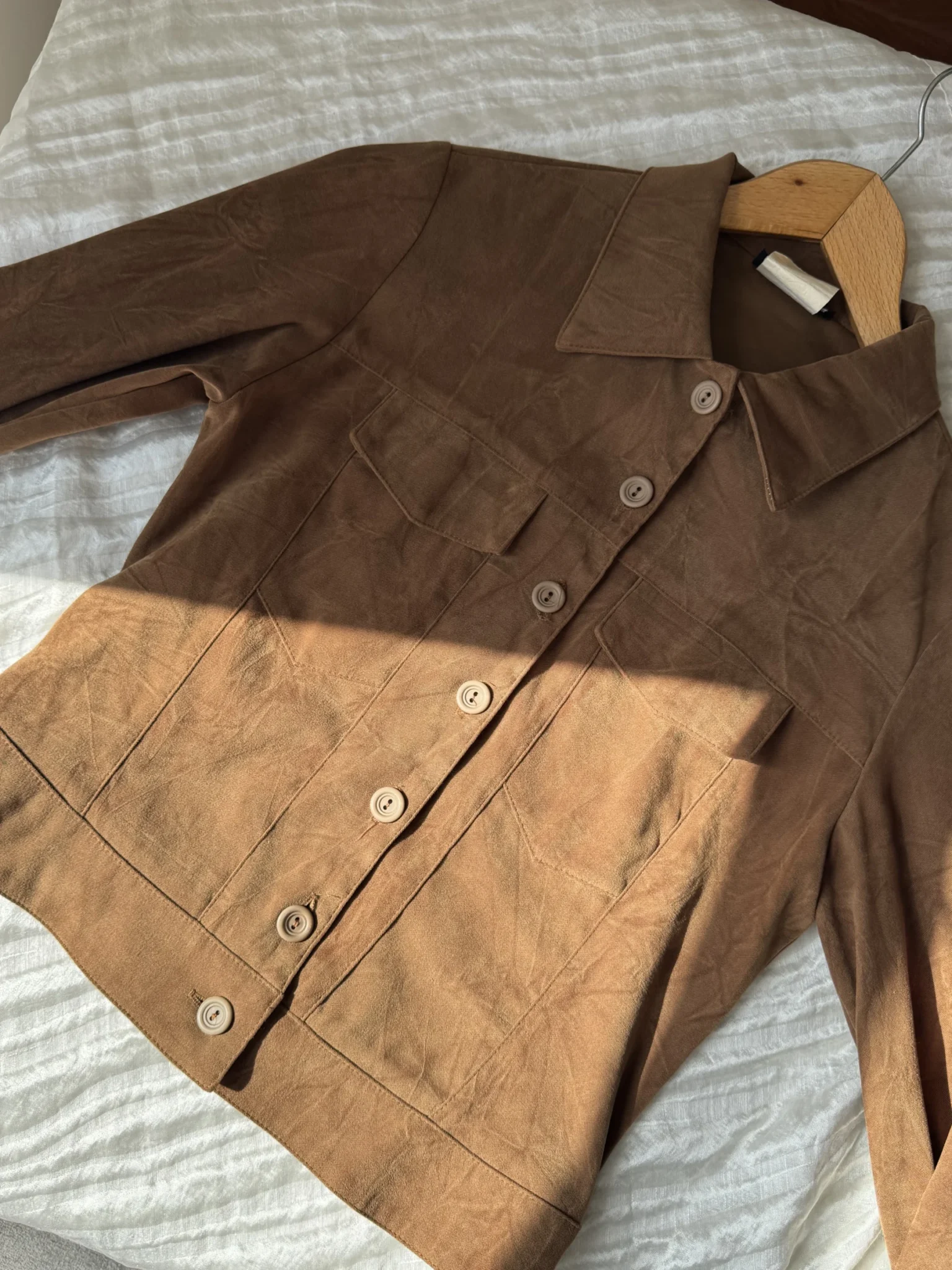 Image for Veste western ajustée marron en faux suède À l’affiche Vintage 90s (Fait au Canada) – Taille S