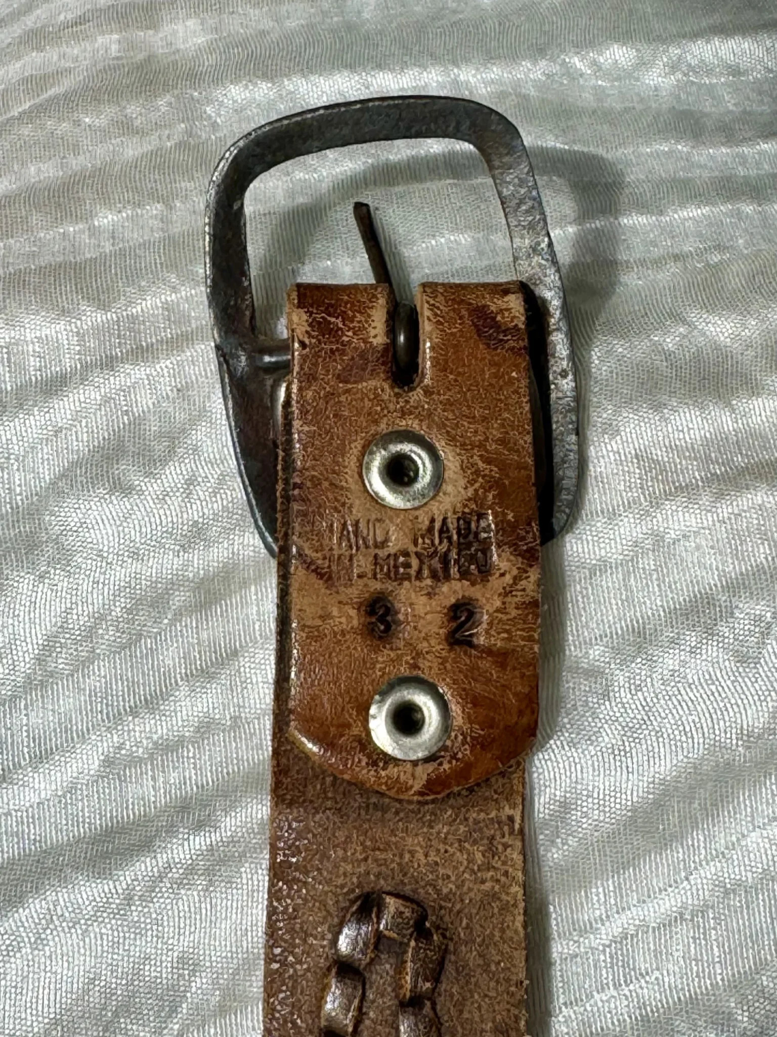 Image for Ceinture western brune vintage en cuir tressé et ciselé – Fait main au Mexique