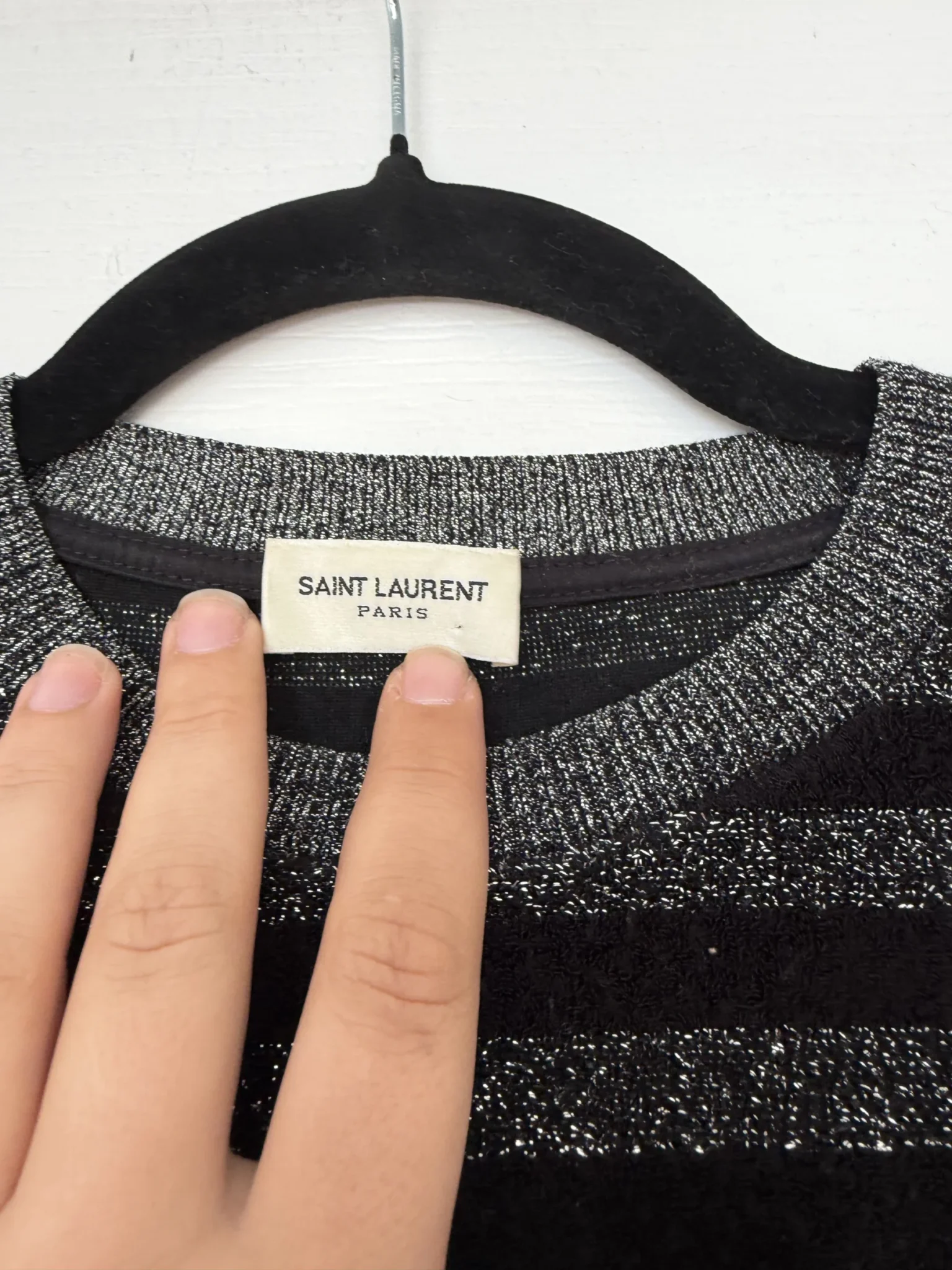 Image for Pull Saint Laurent Paris taille XS rayé noir et argenté