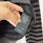 Thumbnail for Pull Saint Laurent Paris taille XS rayé noir et argenté