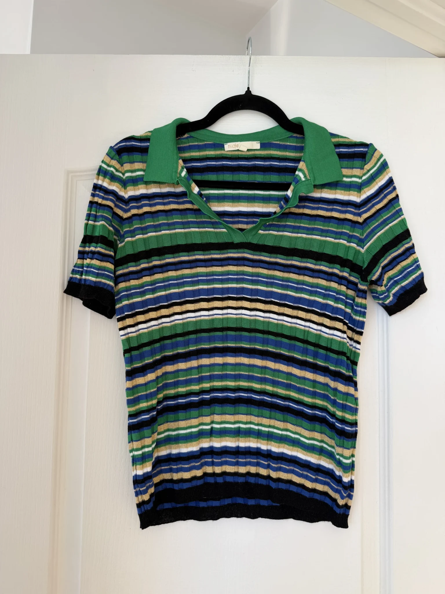 Image for Polo Maje taille 3 (L) rayé avec détails dorées