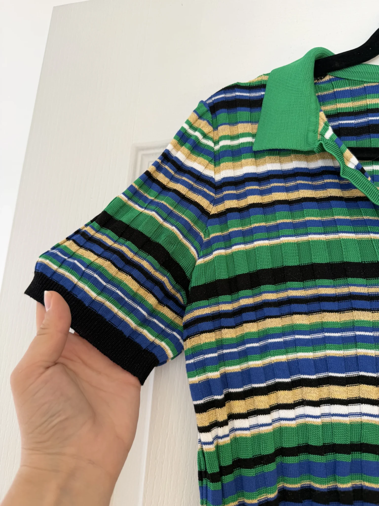 Image for Polo Maje taille 3 (L) rayé avec détails dorées