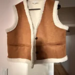 Thumbnail for Sleeveless leather jacket