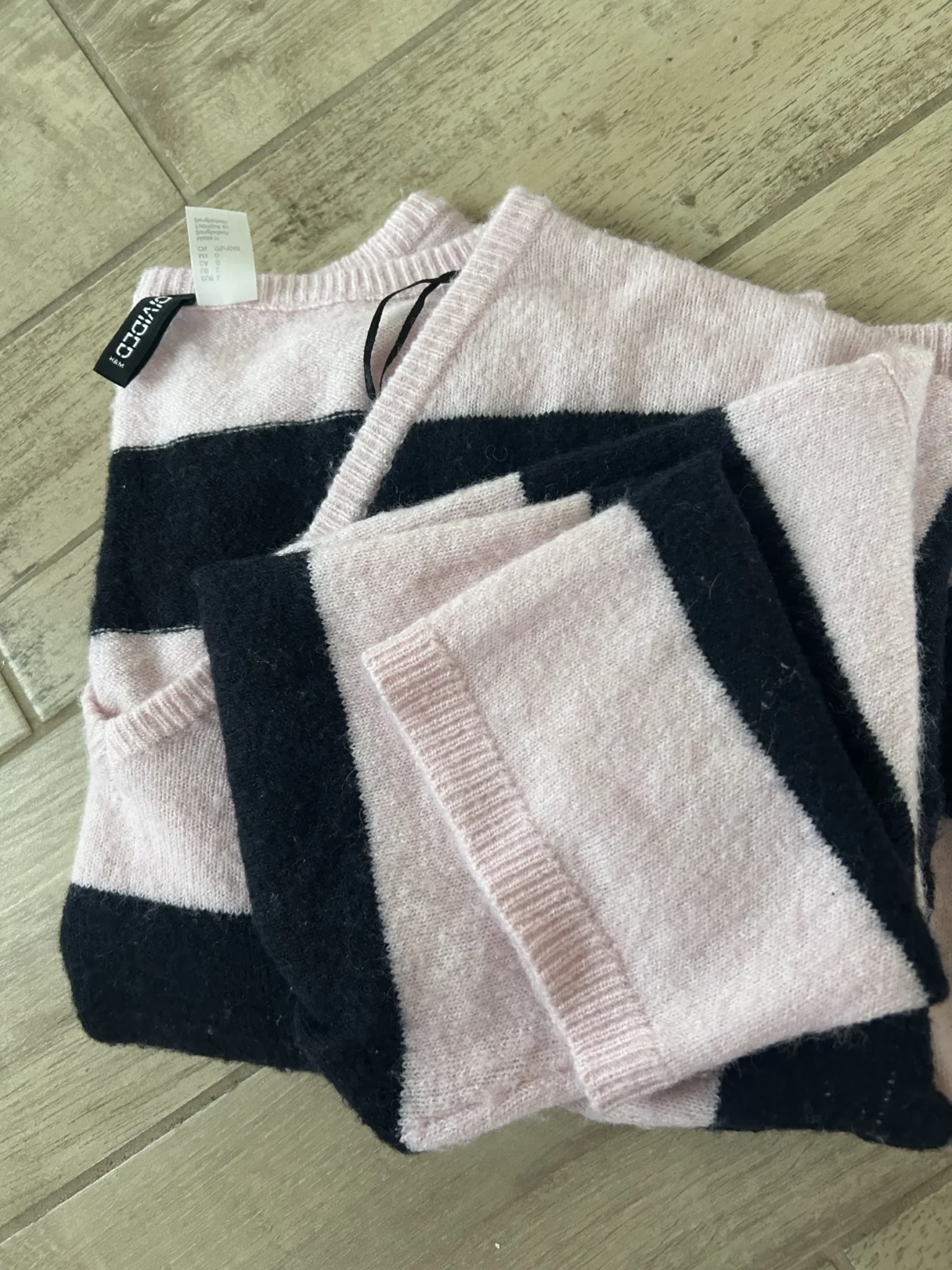 Image for H&M jumper